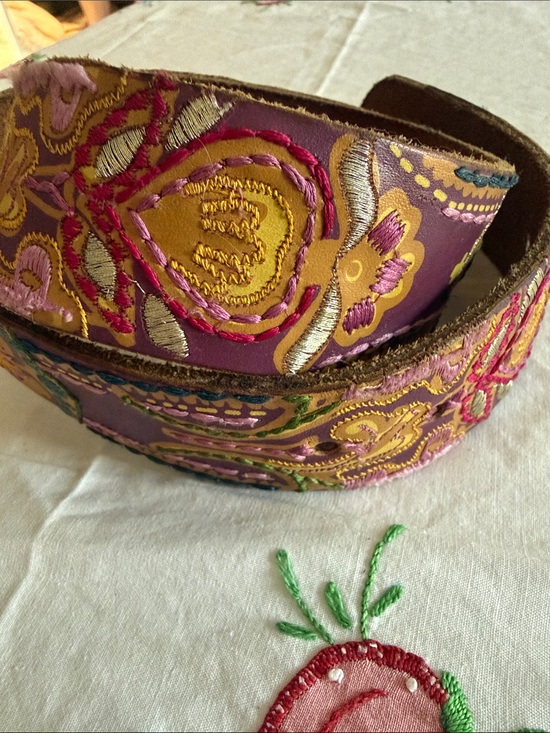 Lucky Brand NEWPurple Leather Belt with Gold & Pink Embroidery& Silver Buckle S main image 7